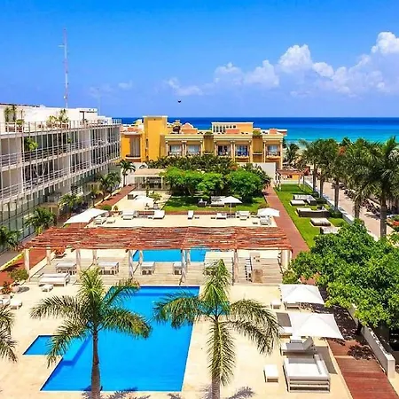 Excellent 3 Bd Steps The Beach